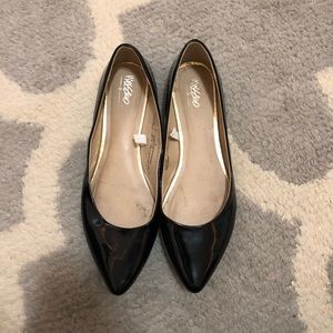 Shiny pointy toe black flats - Mossimo